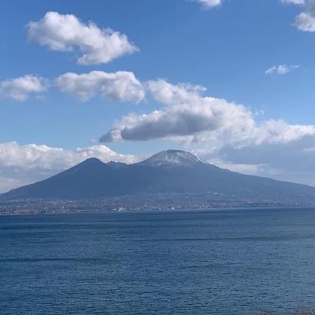 Primopianoposillipo Bed & Breakfast Наполи Екстериор снимка