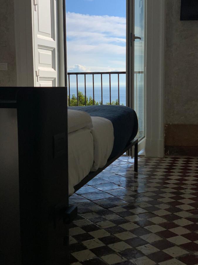Primopianoposillipo Bed & Breakfast Наполи Екстериор снимка