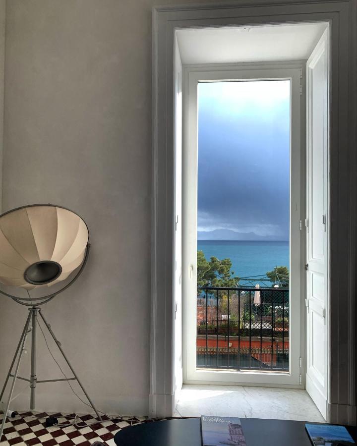 Primopianoposillipo Bed & Breakfast Наполи Екстериор снимка