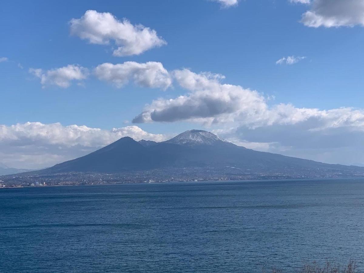 Primopianoposillipo Bed & Breakfast Наполи Екстериор снимка