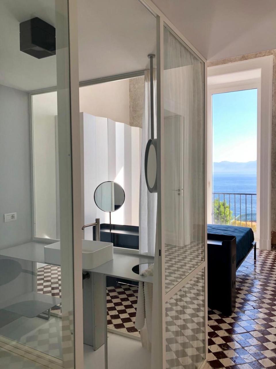 Primopianoposillipo Bed & Breakfast Наполи Екстериор снимка